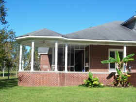 7333ambwood04z.jpg (36867 bytes)
